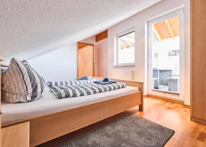Hornstein Hotel